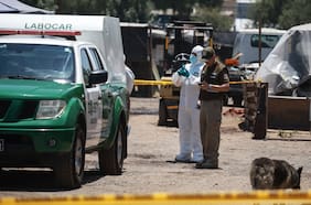 Camión de valores es incendiado en Puente Alto: conductor aún no ha sido ubicado