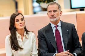 Escándalo en la corona española: la reina Letizia le habría sido infiel al rey Felipe VI