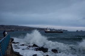 A partir de este sábado: pronostican marejadas desde el Golfo de Penas hasta Arica