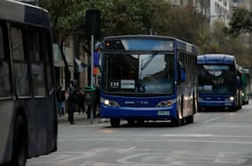 Detienen a dos sujetos tras robar bus RED desde la estación Lo Blanco en San Bernardo