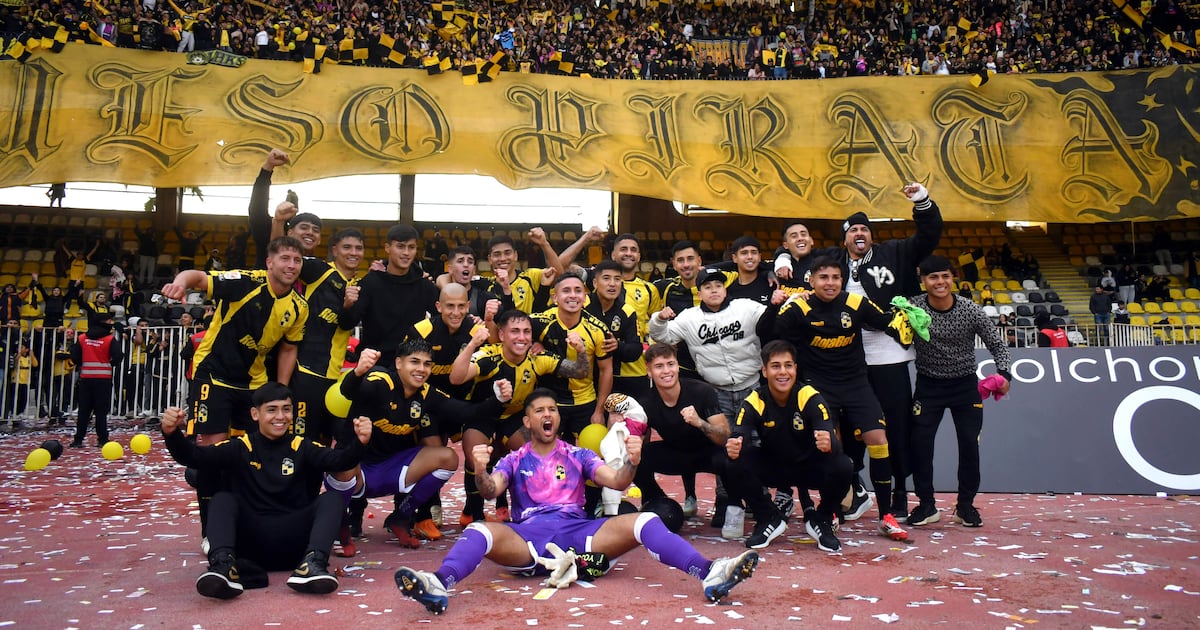 La locura no para: hinchas de Coquimbo Unido agotan las cuatro mil entradas adicionales para el duelo ante Colo Colo