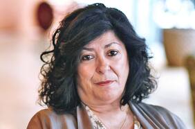 Republicana, izquierdista y anticlerical: Almudena Grandes, la novelista que reescribió la memoria del franquismo
