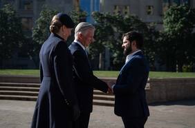 Boric recibe a reyes de Bélgica en La Moneda y apunta a estrechar lazos en medio de escenario mundial marcado por conflictos bélicos