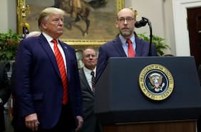 Russell Vought, el “bulldog” del MAGA que busca usar el cierre del gobierno para despedir a “miles” de empleados federales en EE.UU.