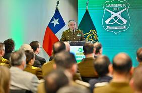 General Araya encabeza su primera cuenta pública y apunta que la corrupción “no tiene espacio” en Carabineros