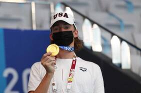 Estados Unidos confirma a un campeón olímpico y cuatro medallistas en Tokio para la natación de Santiago 2023