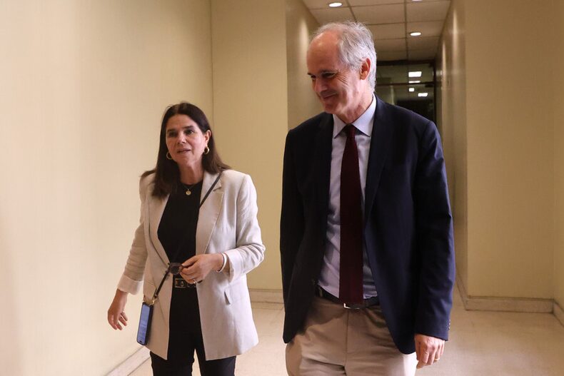 Valparaiso, 1 de octubre de 2024 Rodrigo Galilea y Ximena Ossandon anuncian que Renovacion Nacional baja acusacion constitucional contra el presidente Gabriel Boric Sebastian Cisternas/ Aton Chile