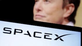 Gastos en IA de SpaceX de Elon Musk opacan resultados mejor de lo esperado y acción cae
