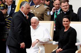 El Papa Francisco le dice a Orbán que se abra a los inmigrantes en Hungría