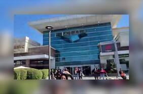 Momentos de terror: temblor provocó la caída de ventanales de un mall en Copiapó