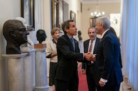 La reservada reunión del alcalde Alessandri con el Presidente Kast en el que se tocó la exención de las contribuciones