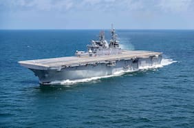 EE.UU. aumenta despliegue en Medio Oriente con envío de 2.500 marines y un buque de asalto anfibio