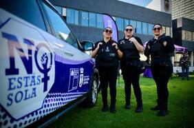 “No estamos solas”: inauguran servicio de patrulleras municipales para prevención de violencia intrafamiliar en Estación Central