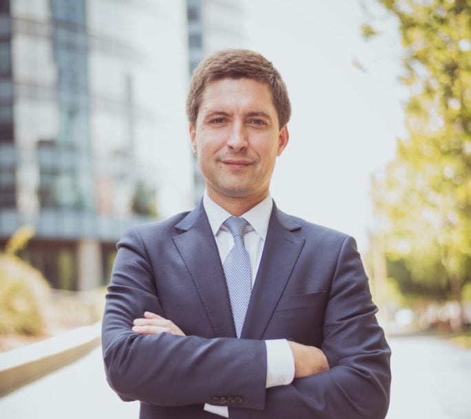 Tomás Pérez, abogado.