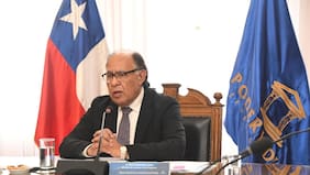 Diputados oficialistas dan a conocer argumentos de acusación constitucional contra ministro Simpertigue