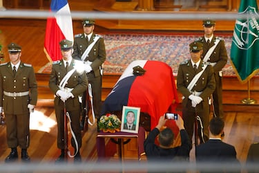 En medio del duelo nacional: habilitan libro de condolencias por funeral de sargento Javier Figueroa