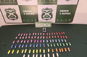 Detienen a mujer con situación migratoria irregular que transportaba 97 ovoides con ketamina hacia Santiago