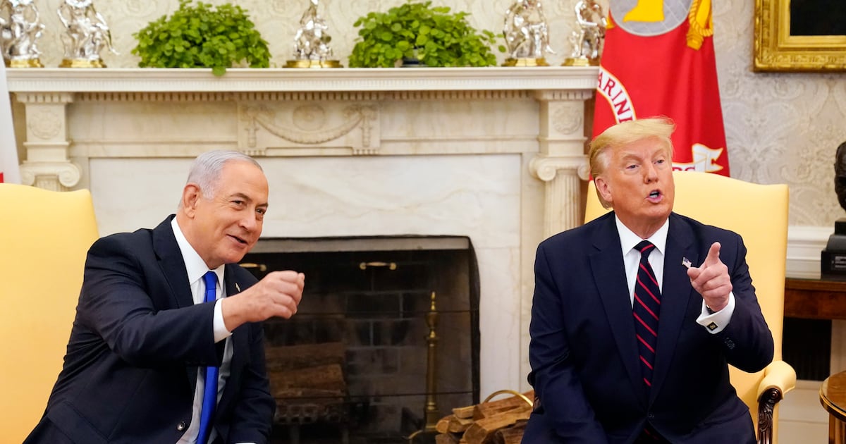 Trump frenó plan israelí para eliminar a líder iraní: un pulso que expone las fracturas en la política estadounidense