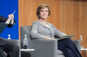 “Nuestro sistema educativo es malo”: Matthei asegura que revisará los programas escolares para “sacar cosas que son superfluas”