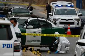 Estudio CEP: RM concentra los robos con violencia y en el sector poniente existe la peor evaluación a Carabineros y municipios