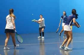 Chile suma dos medallas de bronce en las categorías dobles de pelota vasca