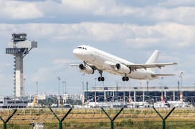 Controlador de Avianca y Gol solicita autorización para operar en Chile