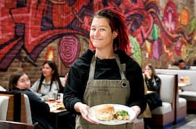 Hops: la sanguchería en Monticello con toda la sazón de "China" Bazán