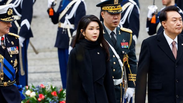 Ex primera dama de Corea del Sur intenta revocar su condena a 20 meses de prisión