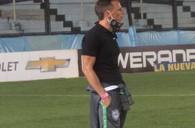 Colegio de entrenadores insiste: ahora pone en duda el criterio de la licencia de Marcogiuseppe