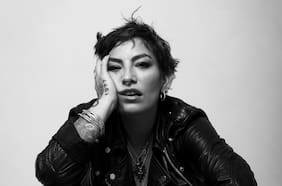 Ana Tijoux lanza su autobiografía: “Quería entenderme, porque muchas veces me siento culpable de quien soy”