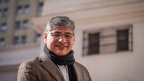 Leonardo Cubillos renuncia al Partido Radical: acusa una “transacción tácita de colaboración” de la nueva mesa con el gobierno de Kast