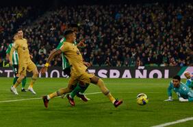 Pellegrini no puede con el líder: el Barcelona le vuelve a pegar al Betis