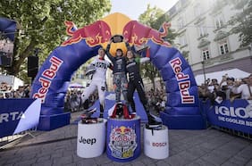 Una chilena hace historia en Alemania: Paz Gallo conquista el primer Red Bull Cerro Abajo femenino
