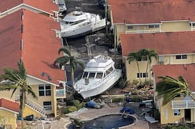 Elevan a 21 los muertos por el huracán Ian a su paso por Florida