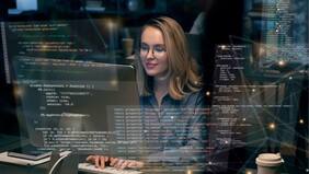 Automatización avanzada y agentes de IA: los cursos gratuitos para profesores y directivos respaldados por el Mineduc