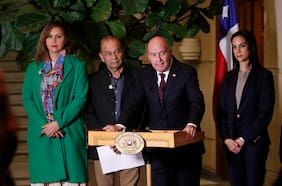 Megarreforma: gobierno ingresa hoy últimas indicaciones y busca adelantar votación en sala del Senado para el martes
