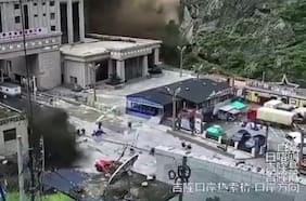 Aumentan a 95 los muertos y 600 los desaparecidos por las inundaciones en el norte de Nepal