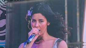 Marina tiñe de brillo y rosa la última tarde de festival Lollapalooza