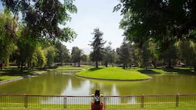 29 parques gratuitos en Santiago para relajarse, hacer ejercicio o conectar con la naturaleza
