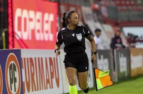 Abogado de la árbitra Leslie Vásquez se lanza contra Castrilli: “Ya está retirado, no está actualizado; trata de mantenerse vivo en el medio”