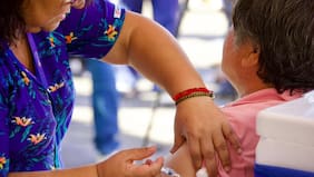 Campaña de vacunación llega al 62,2% de avance y alerta a expertos: adultos mayores y niños son los más atrasados
