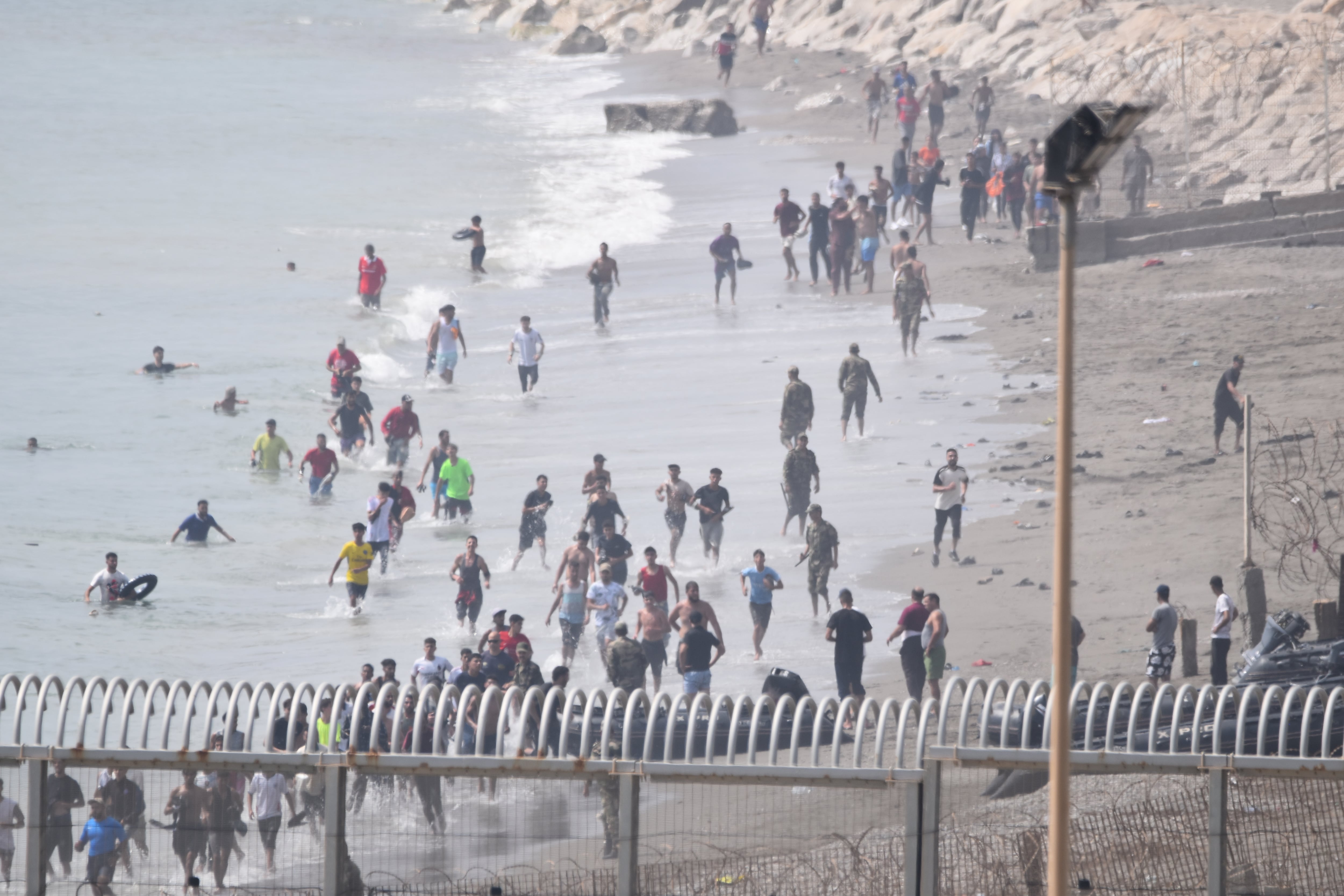 Ascienden a 10 los cuerpos recuperados del mar en Ceuta en las últimas 24 horas