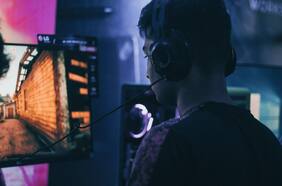 Twitch: los chilenos que dejan de estudiar y trabajar para transmitir en línea