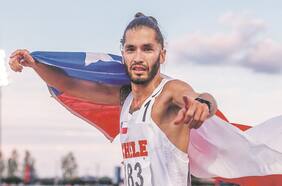 A fondo con Carlos Díaz, récord nacional de maratón: “Cada año me están apoyando menos; tendré que hacer carreras para ganar dinero”