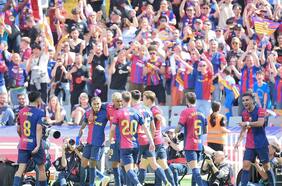 Otro baile en el clásico: Barcelona golea con remontada a Real Madrid y queda a un paso del título en LaLiga