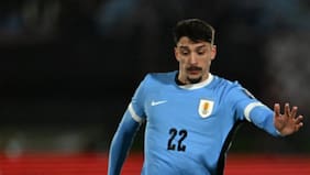 Duro golpe para Uruguay y Marcelo Bielsa: Joaquín Piquerez se pierde el Mundial por una grave lesión