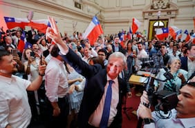 Desde RN a Demócratas: La derecha celebra la elección de Kast y se pone a disposición de su futuro gobierno