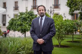 Alberto Dougnac frente al alza de casos: “La vacuna va perdiendo un poco de efectividad y el grupo susceptible empieza a ser mayor”