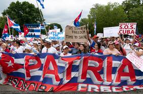 Gobierno cubano rechaza marcha convocada por opositores y la declara “ilícita”