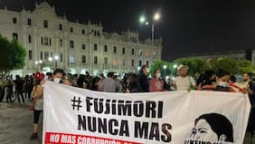 Masivas marchas en Perú contra Keiko Fujimori a una semana de las elecciones